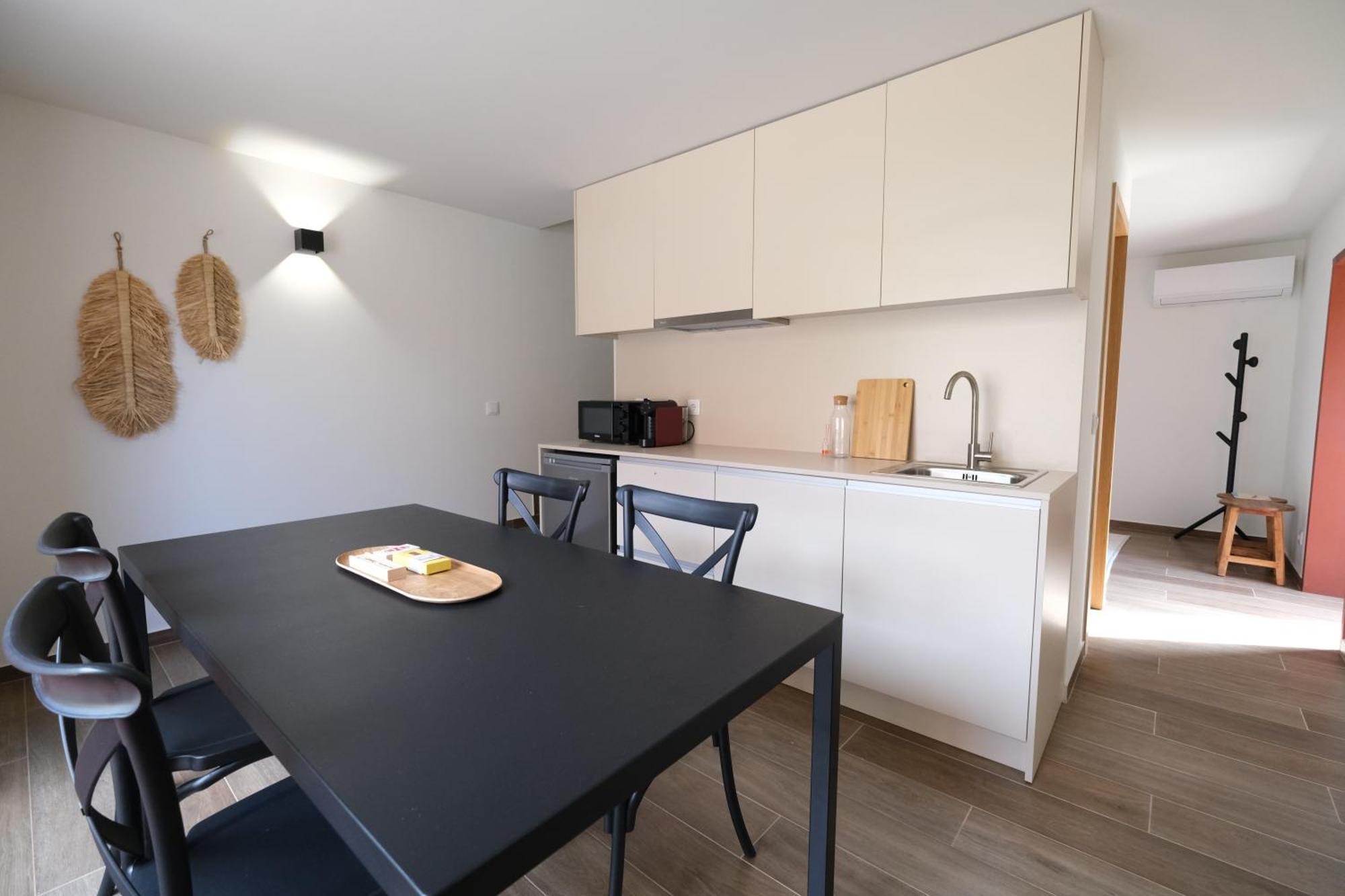 Jads Guesthouse Fafiao Экстерьер фото